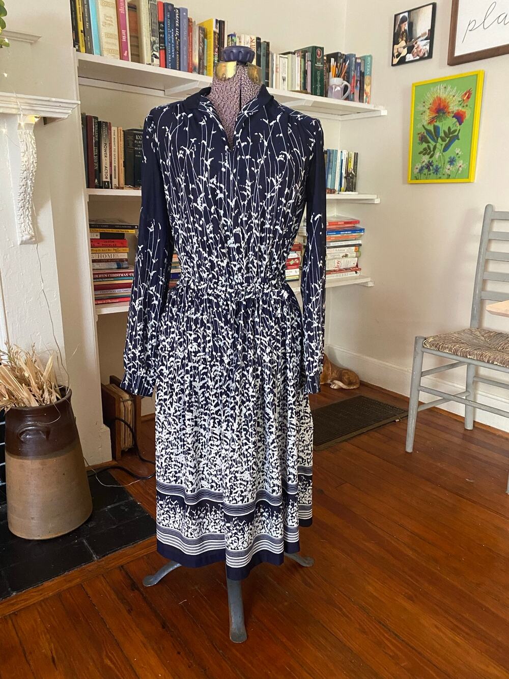 1970's Lynn Davis Blue White Dress Shirtdress Wheat Abstract Sz Small